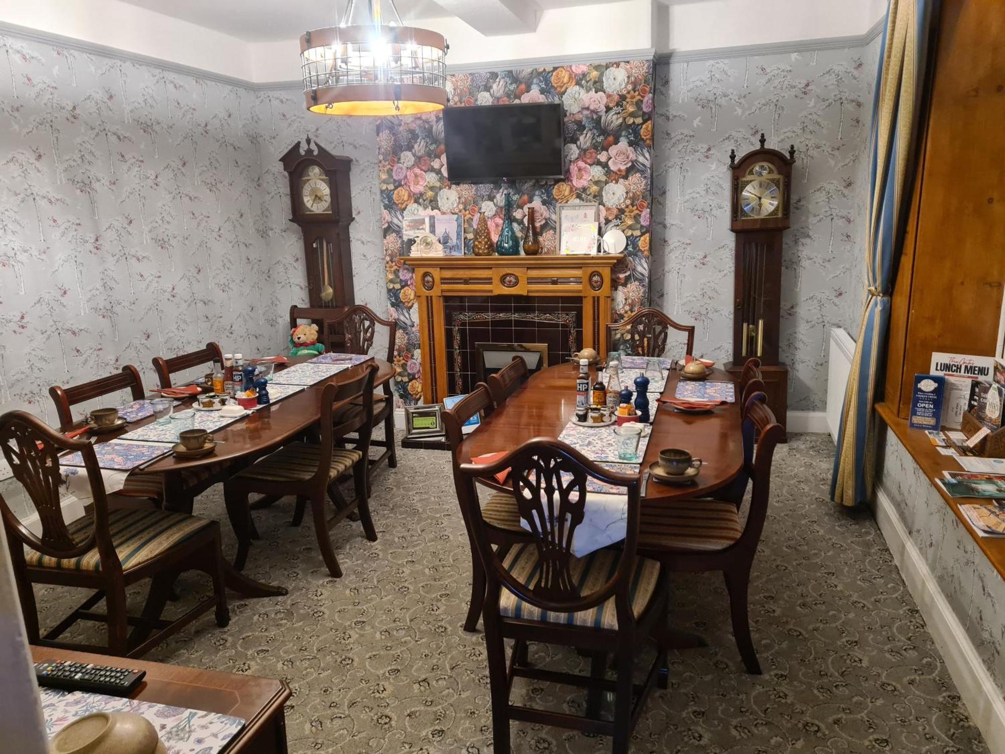Upper Eyton Farmhouse B&B Шрусбери Экстерьер фото